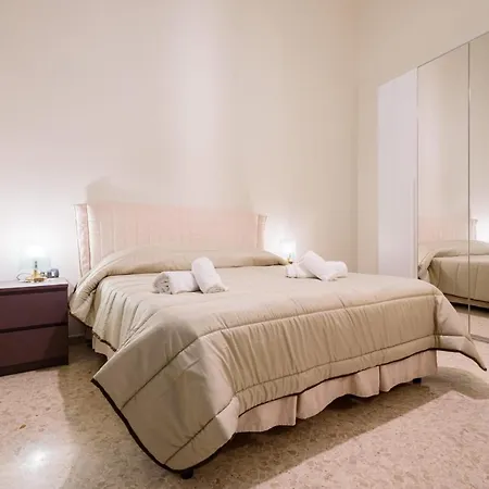 Casa Di Flo * Nápoles